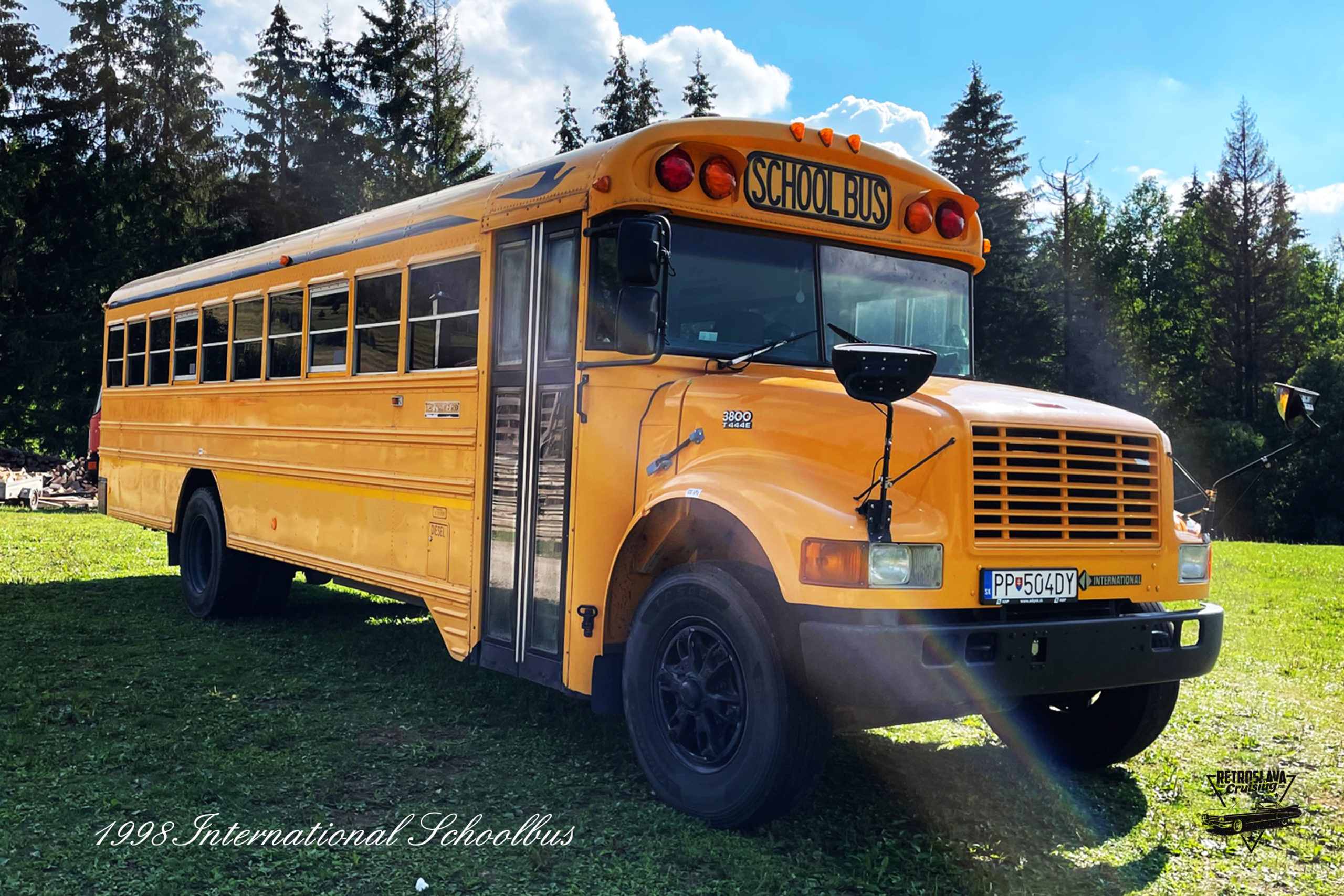 1998 International Schoolbus